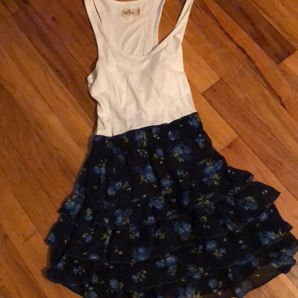 Medium Hollister dress